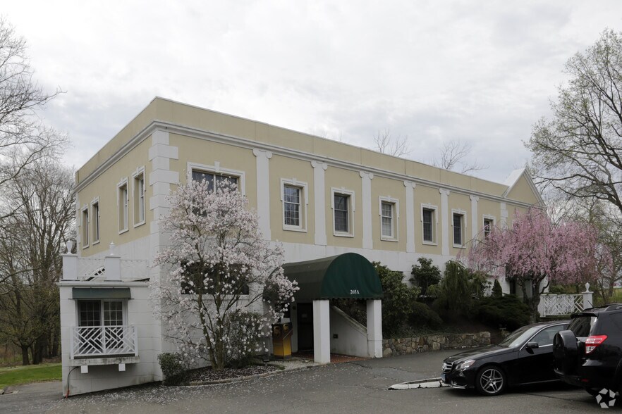 265 Post Rd W, Westport, CT for lease - Building Photo - Image 2 of 2
