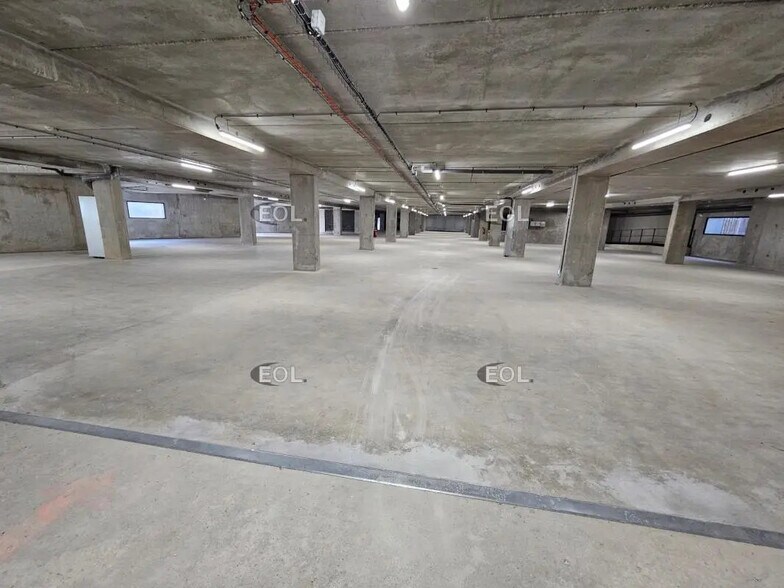 Industrial in Ivry-sur-Seine for lease - Building Photo - Image 2 of 14