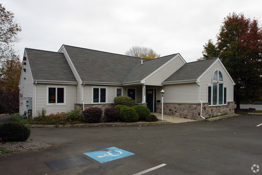 2480 Durham Rd, Bristol, PA for lease - Primary Photo - Image 1 of 3