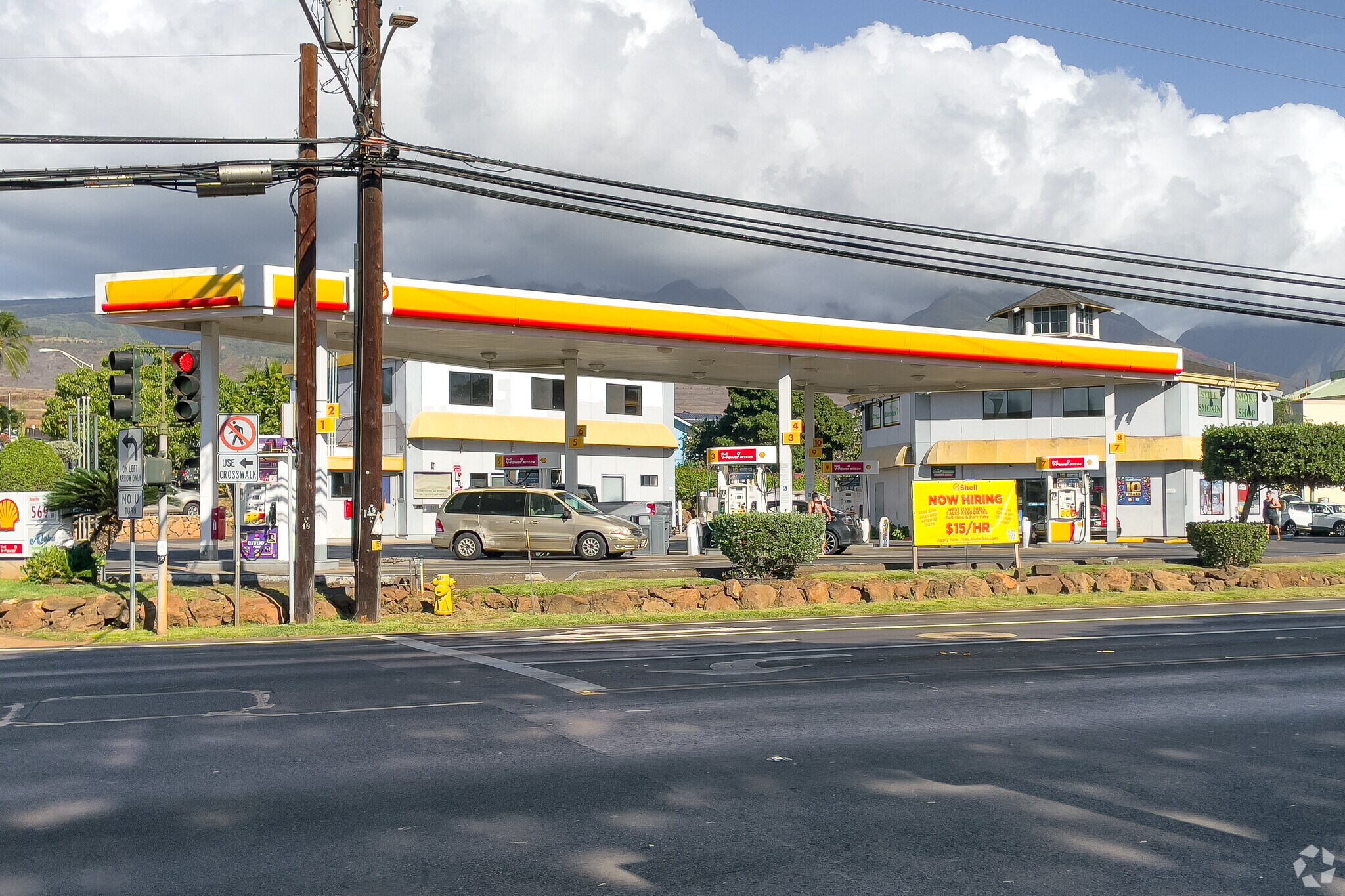 70 Kapunakea St, Lahaina, HI for sale Primary Photo- Image 1 of 1