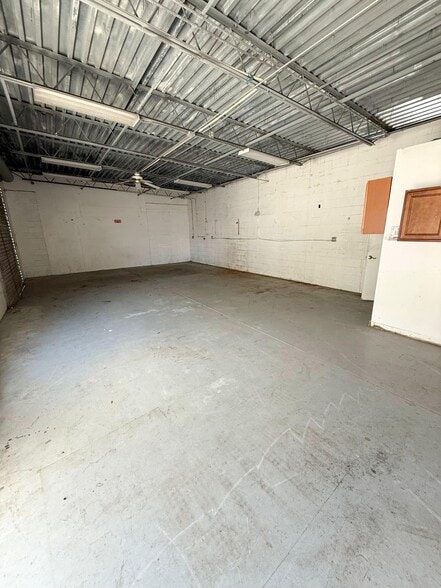 7275 Waelti Dr, Melbourne, FL for lease - Building Photo - Image 3 of 11
