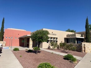 4774 Lomas Del Sur, El Paso, TX for lease Interior Photo- Image 2 of 4