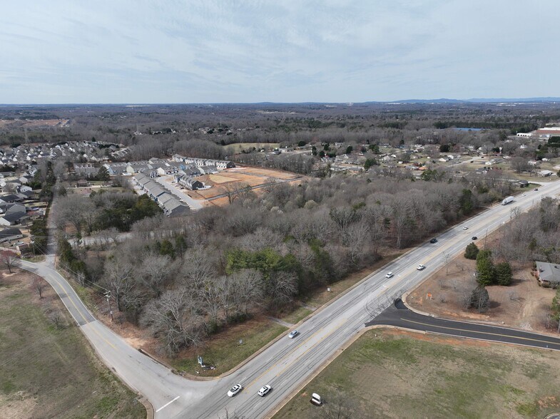 Moore Duncan Highway & West Road, Moore, SC for sale - Building Photo - Image 1 of 1