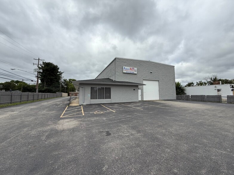 3875-3883 E Livingston Ave, Columbus, OH for lease - Building Photo - Image 1 of 18
