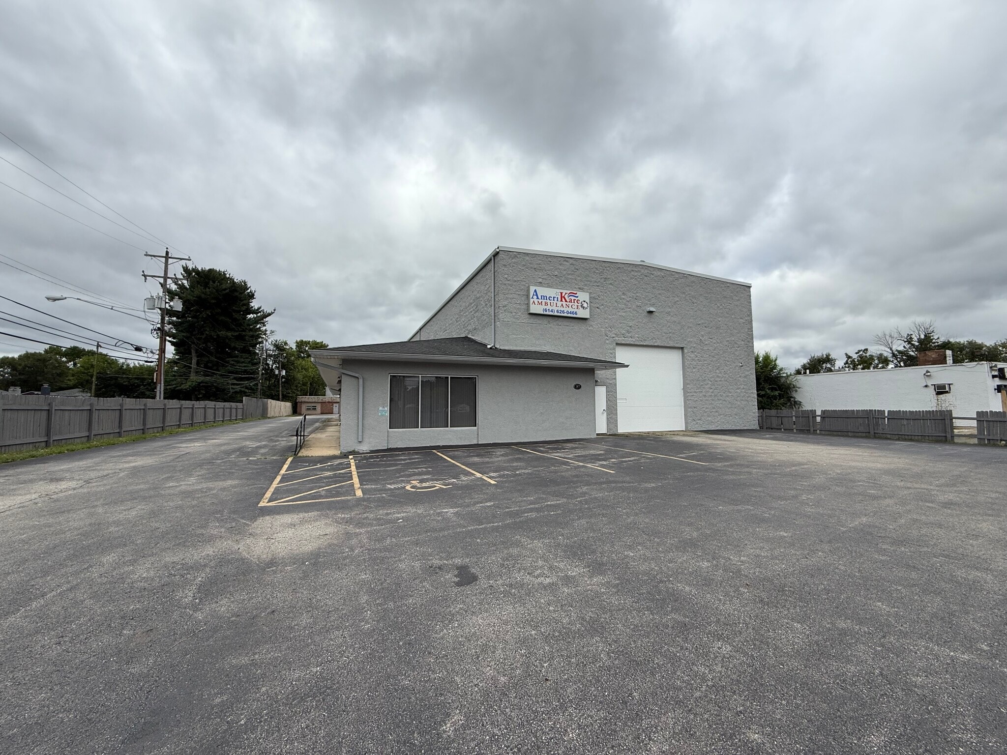 3875-3883 E Livingston Ave, Columbus, OH for lease Building Photo- Image 1 of 19