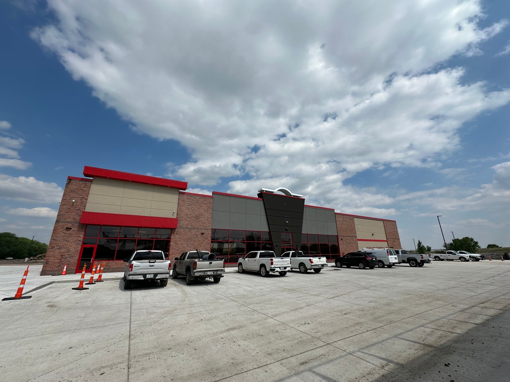 3400 Halligan Dr, North Platte, NE for lease Primary Photo- Image 1 of 5