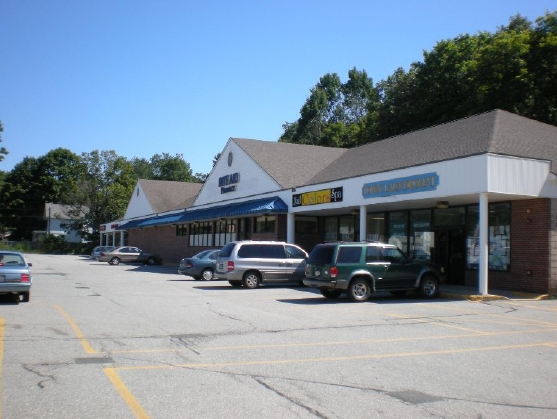 107-123 Main St, Monson, MA for sale Primary Photo- Image 1 of 1