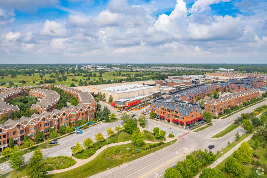 1820-2041 Tower Dr, Glenview, IL for lease - Aerial - Image 3 of 55