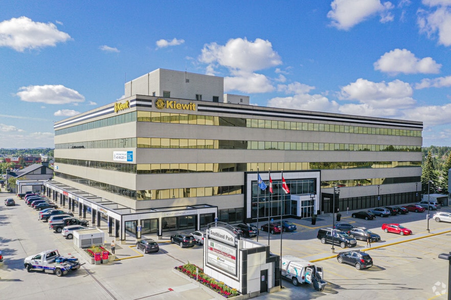 10333 Southport Rd SW, Calgary, AB for lease - Building Photo - Image 2 of 10