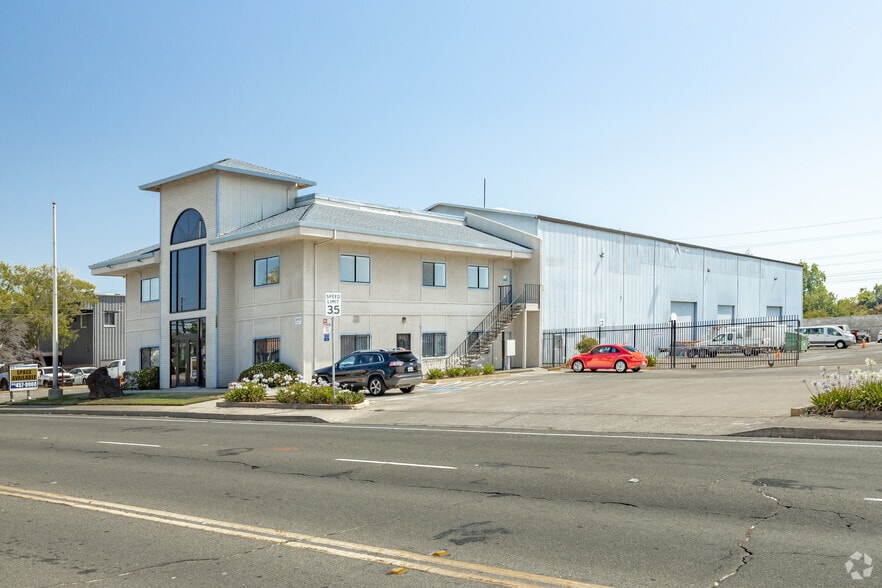 4701 24th St, Sacramento, CA for lease - Building Photo - Image 3 of 8