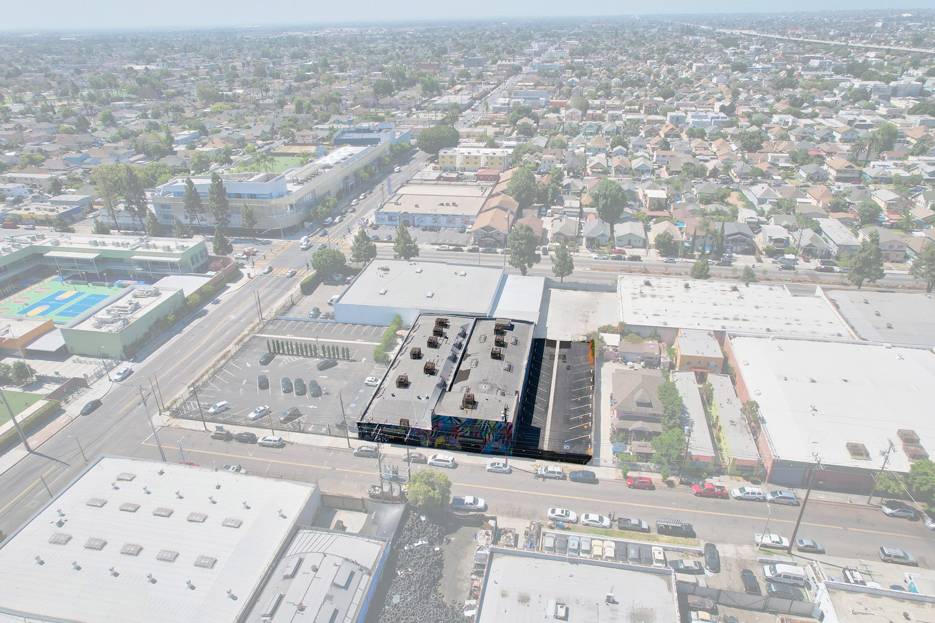 132 W 39th St, Los Angeles, CA for lease Building Photo- Image 1 of 11