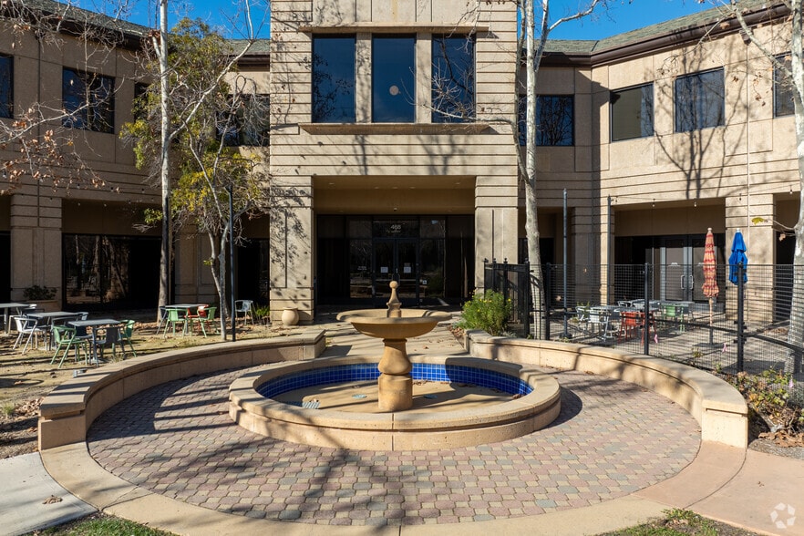 468 Ellis St, Mountain View, CA for lease - Building Photo - Image 2 of 14