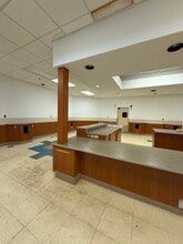 3145-3167 N Lincoln Ave, Chicago, IL for lease Interior Photo- Image 2 of 10