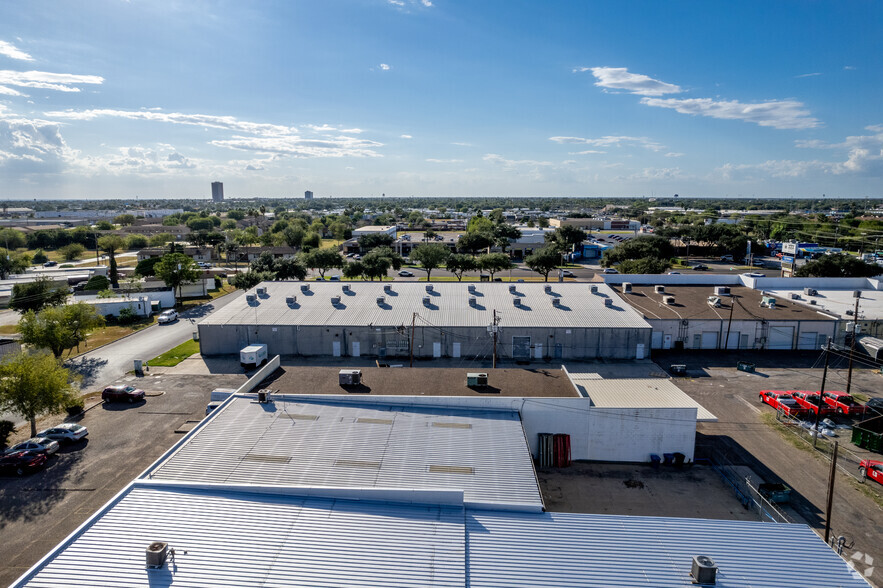 705 E Fir Ave, McAllen, TX for lease - Building Photo - Image 3 of 5