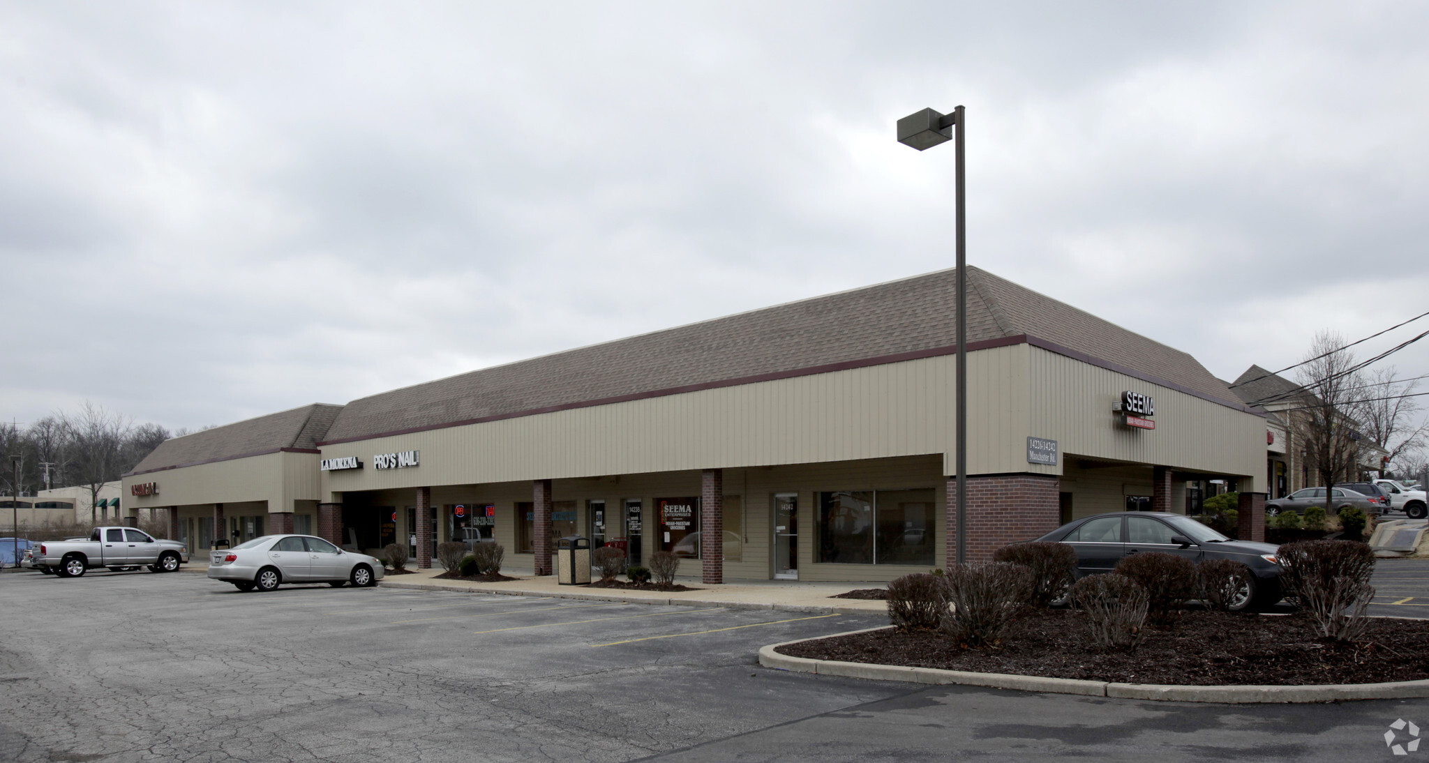 14226-14242 Manchester Rd, Manchester, MO for lease Building Photo- Image 1 of 4