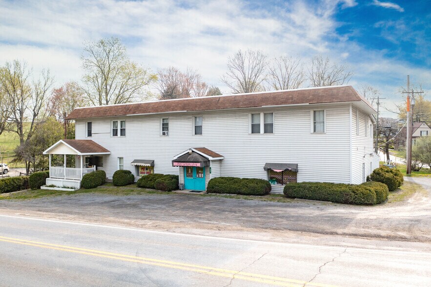 994 Freeport Rd, Kittanning, PA for sale - Building Photo - Image 1 of 1