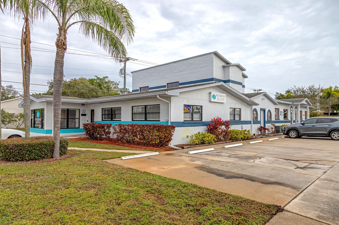 201 N Riverside Dr, Indialantic, FL 32903