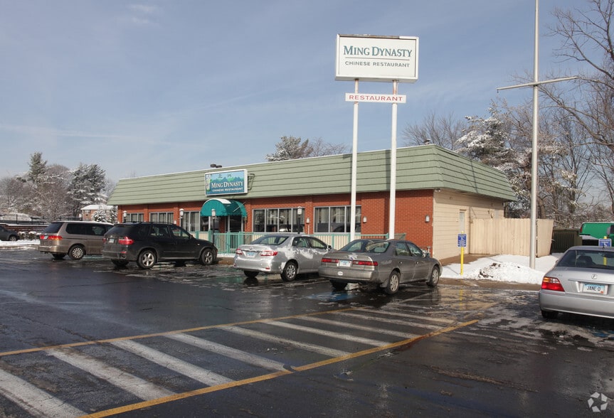 80 Town Line Rd, Rocky Hill, CT for lease - Building Photo - Image 2 of 10