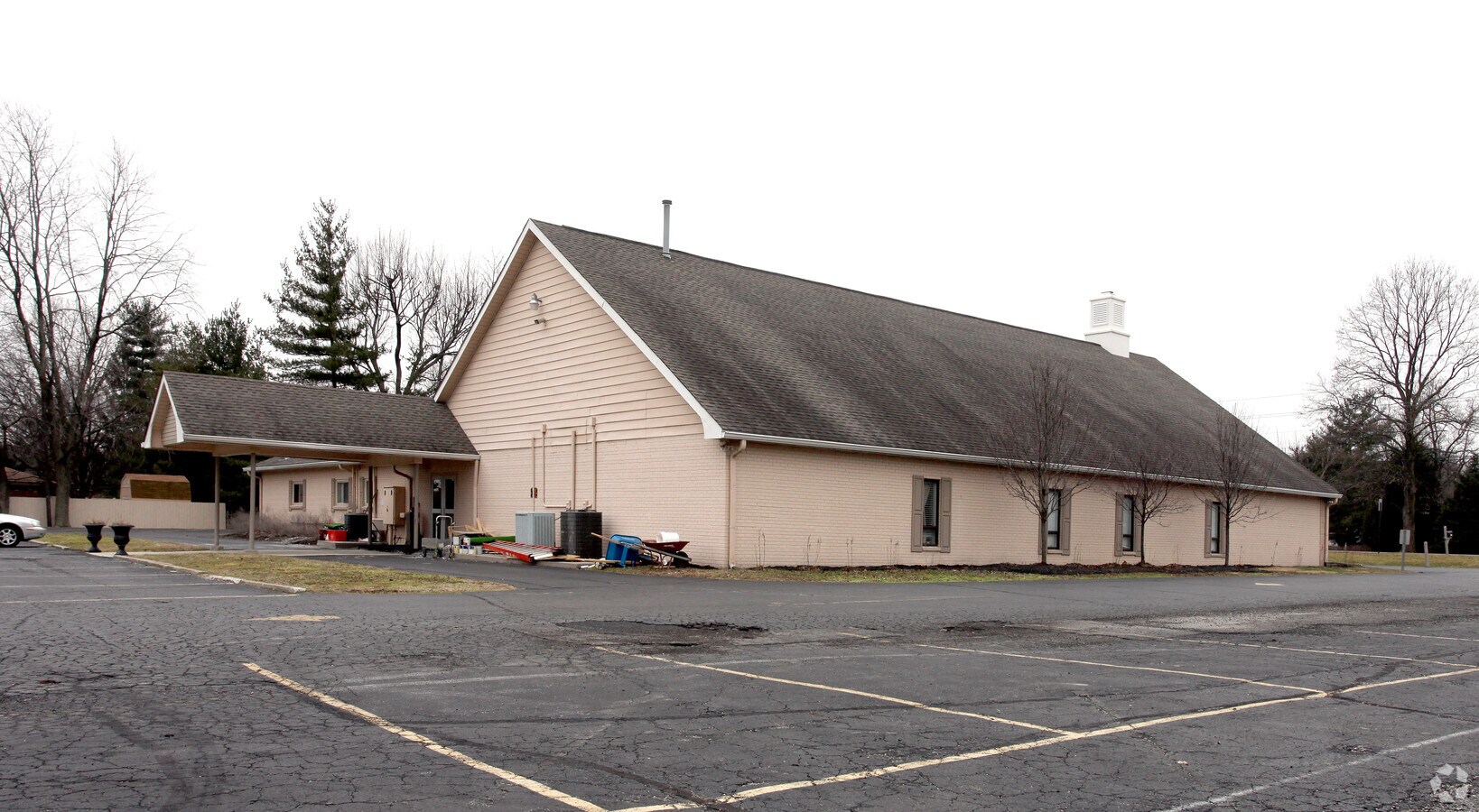 425 S High School Rd, Indianapolis, IN 46241 Property Record