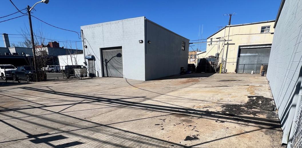 203 Vanderpool St, Newark, NJ for lease Building Photo- Image 1 of 2
