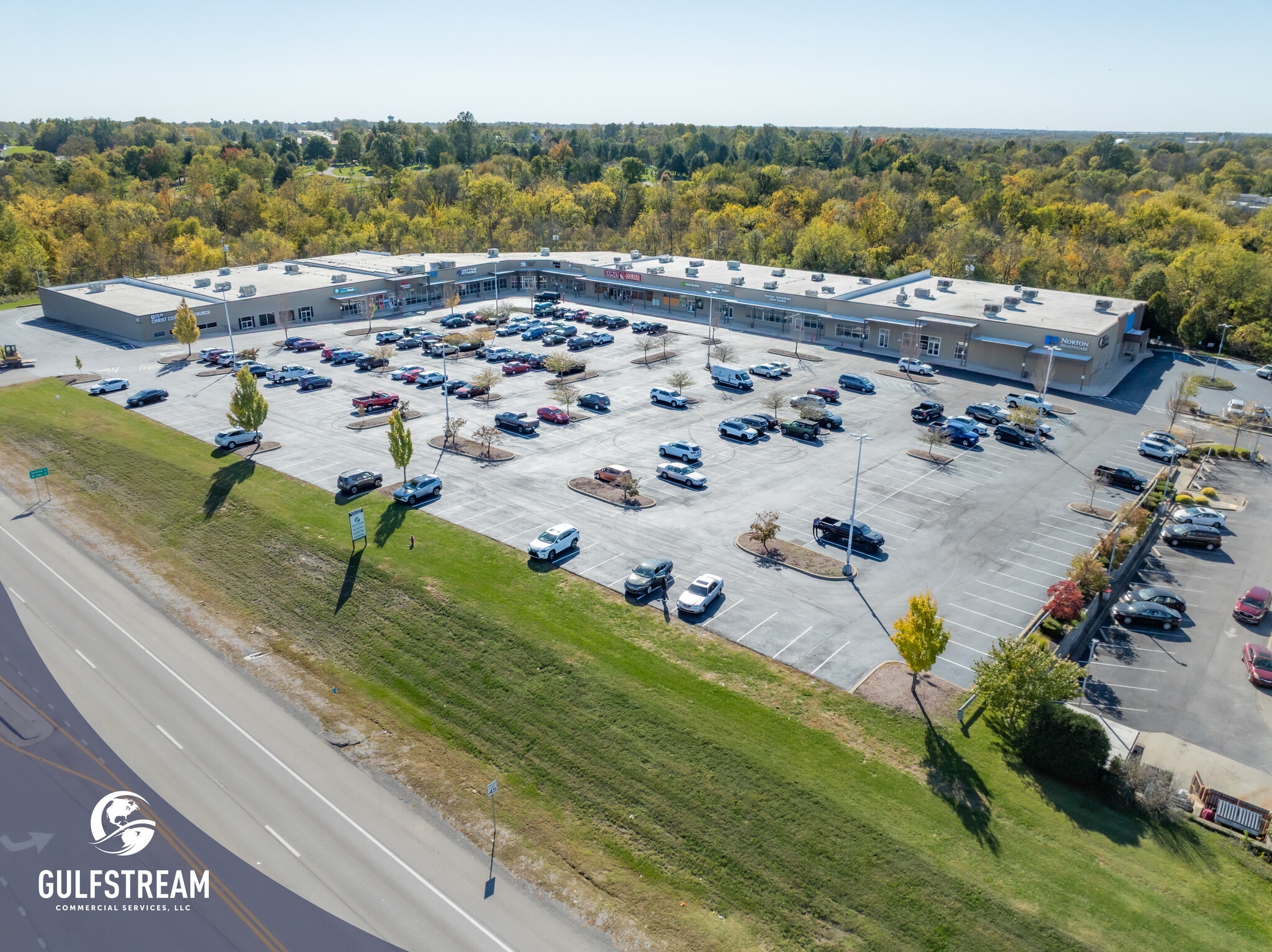 9 Governors Sq, Shelbyville, KY for lease Interior Photo- Image 1 of 20