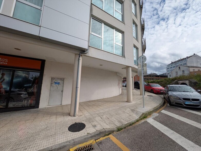 Retail in Burela for sale - Building Photo - Image 2 of 18