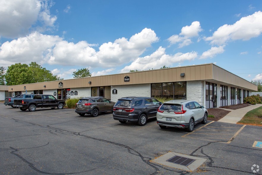 7009 Taylorsville Rd, Huber Heights, OH for lease - Building Photo - Image 3 of 10