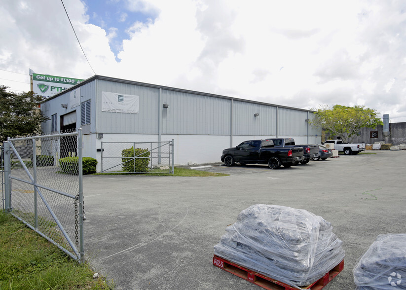 10605 SW 186th St, Miami, FL for lease - Building Photo - Image 2 of 21