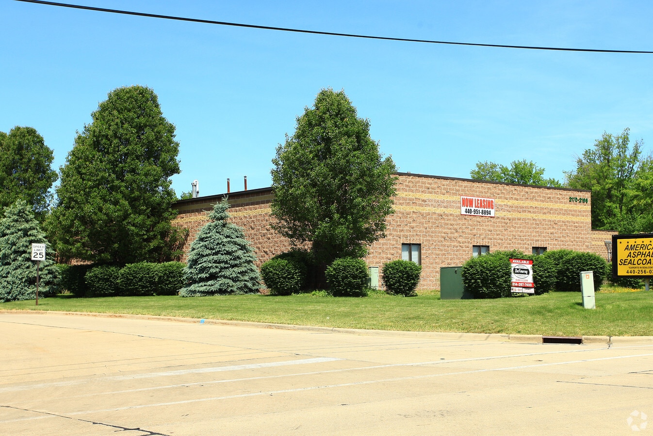 21702196 Lost Nation Rd, Willoughby, OH 44094