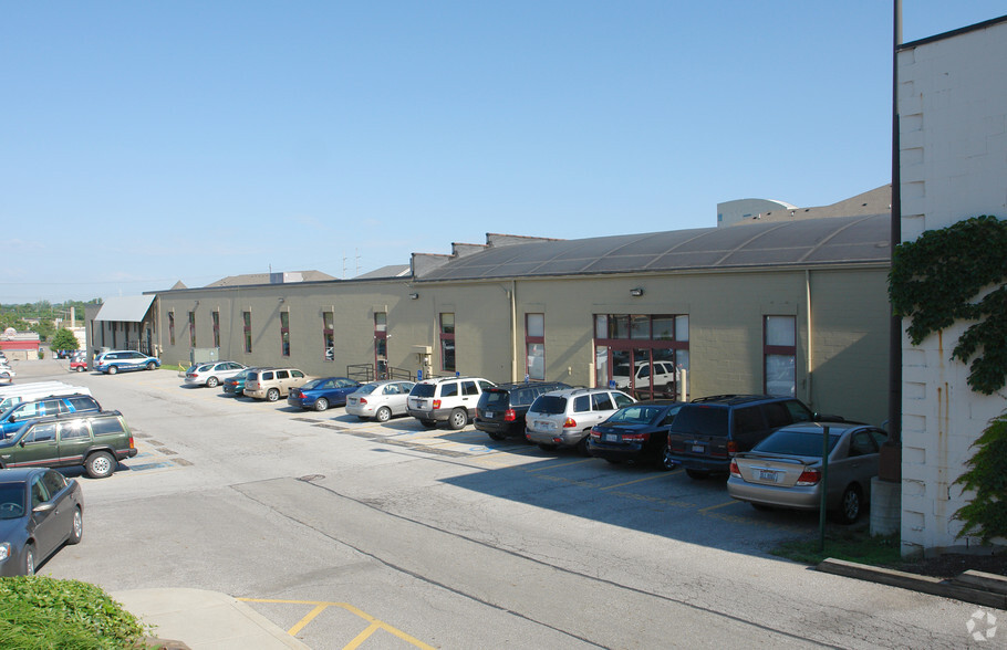 111 Liberty St, Columbus, OH for lease - Building Photo - Image 3 of 6