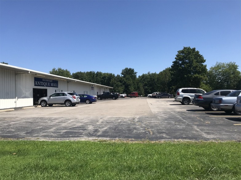 1068 E State Road 68, Haubstadt, IN for lease - Building Photo - Image 2 of 5