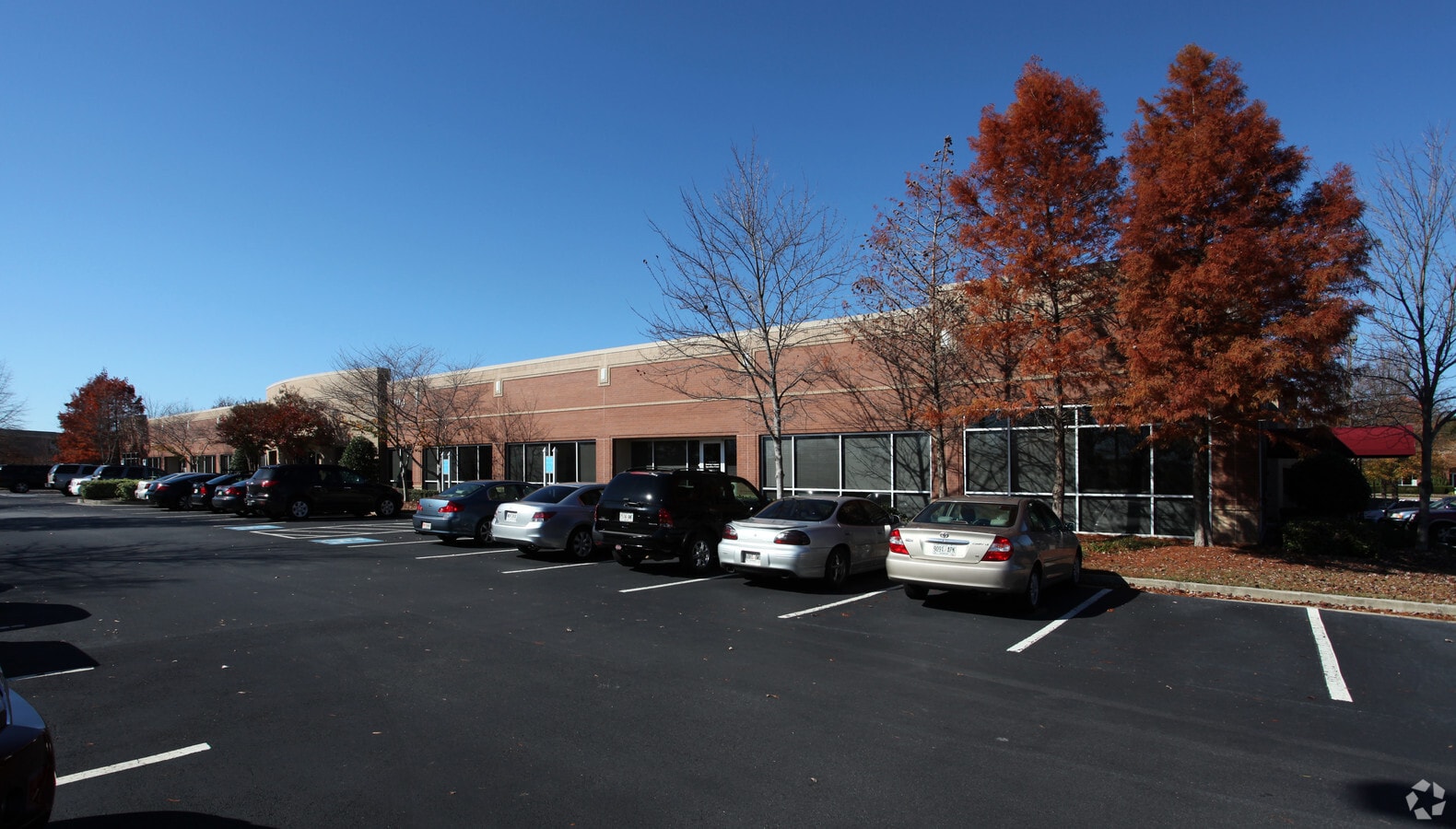 1255 Lakes Pky, Lawrenceville, GA 30043 Bldg 100