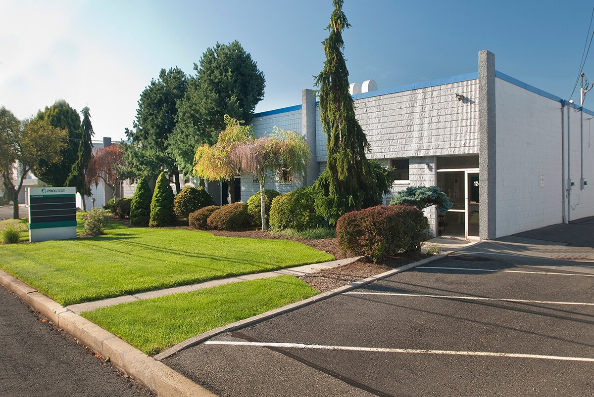 12 Jules Ln, New Brunswick, NJ for sale Primary Photo- Image 1 of 1