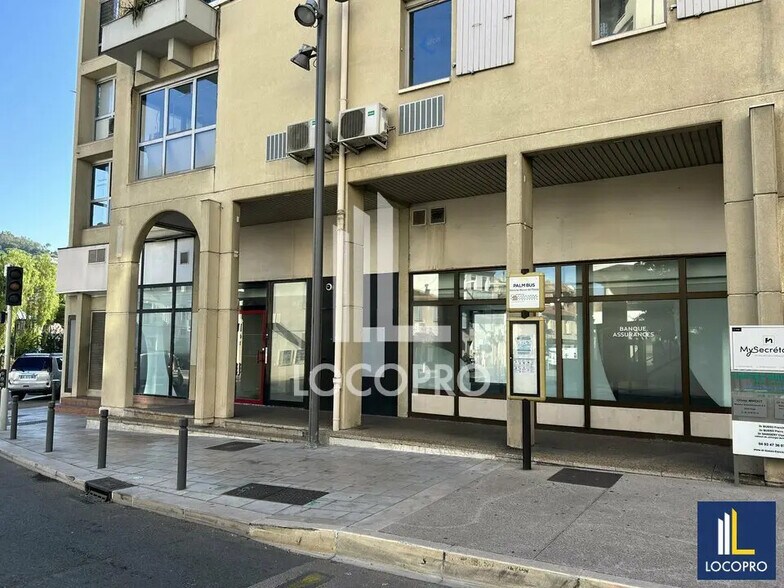 Retail in Cannes for lease - Building Photo - Image 3 of 6