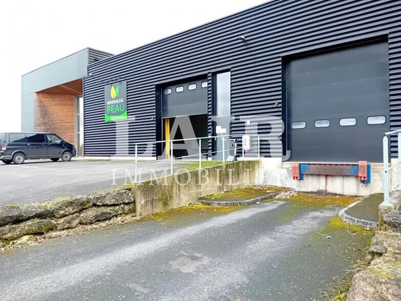 Industrial in BERD'HUIS for sale - Building Photo - Image 1 of 12