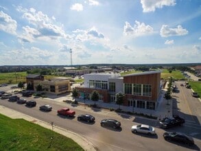 407 Stagecoach Trl, San Marcos, TX for lease Building Photo- Image 2 of 23