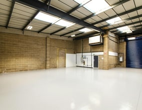 Willow Rd, Slough for lease Interior Photo- Image 2 of 2