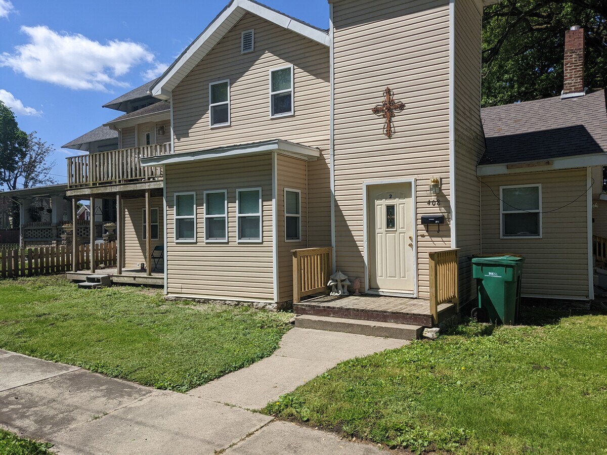 408 N Joliet St, Wilmington, IL 60481