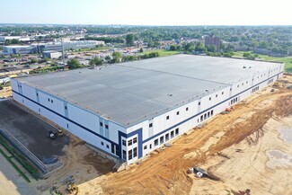 Matrix Business Center - Admiral Wilson - Warehouse