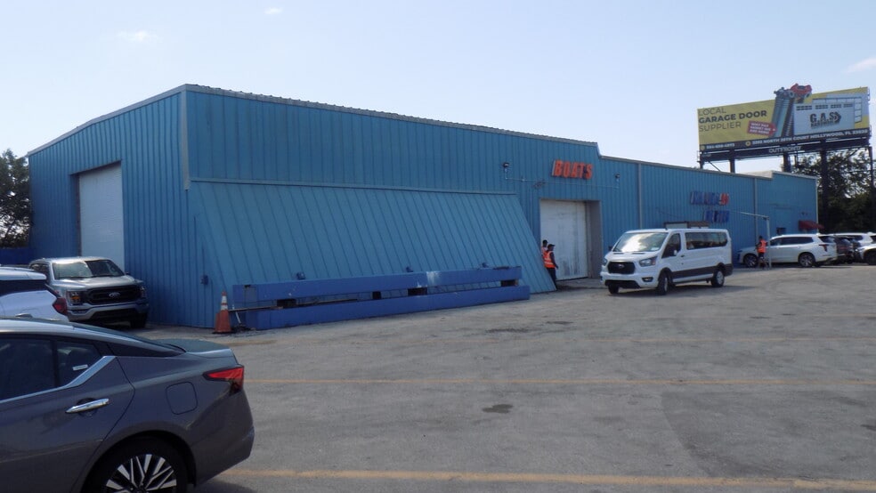 2051 Griffin Rd, Fort Lauderdale, FL for sale - Building Photo - Image 3 of 9