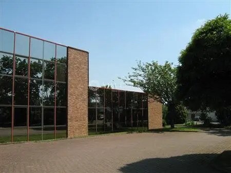 Office in Carquefou for lease Building Photo- Image 1 of 3