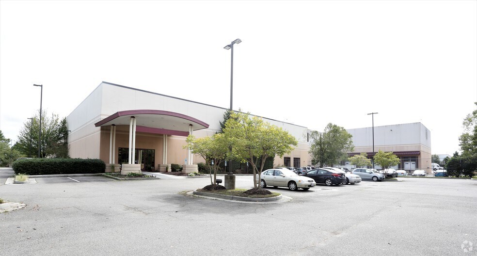 5401 Eubank Rd, Richmond, VA for sale - Building Photo - Image 1 of 1