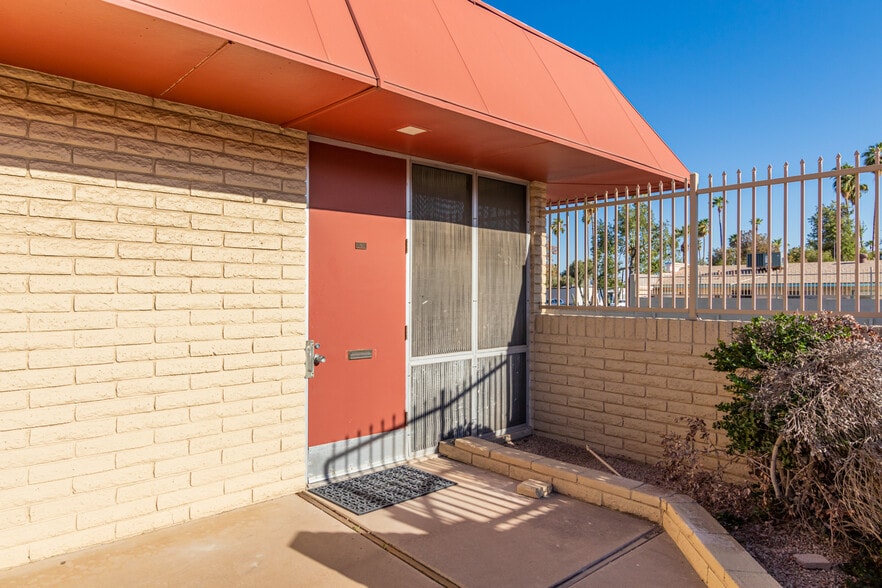 1701 W Glendale Ave, Phoenix, AZ for sale - Building Photo - Image 3 of 20