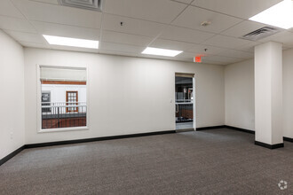 1001 Cross Timbers Rd, Flower Mound, TX for lease Interior Photo- Image 2 of 4