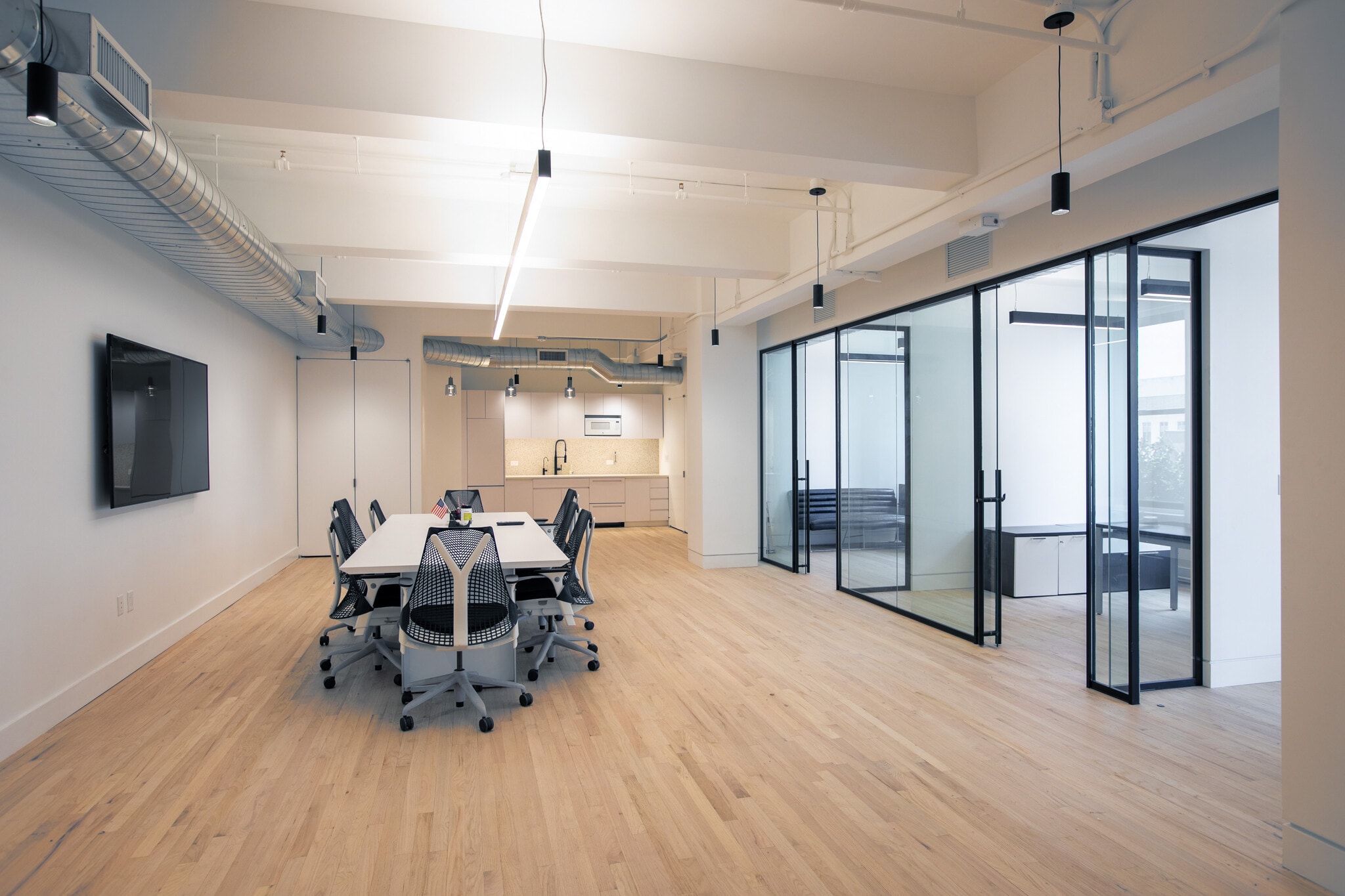 915 Broadway, New York, NY for lease Interior Photo- Image 1 of 7