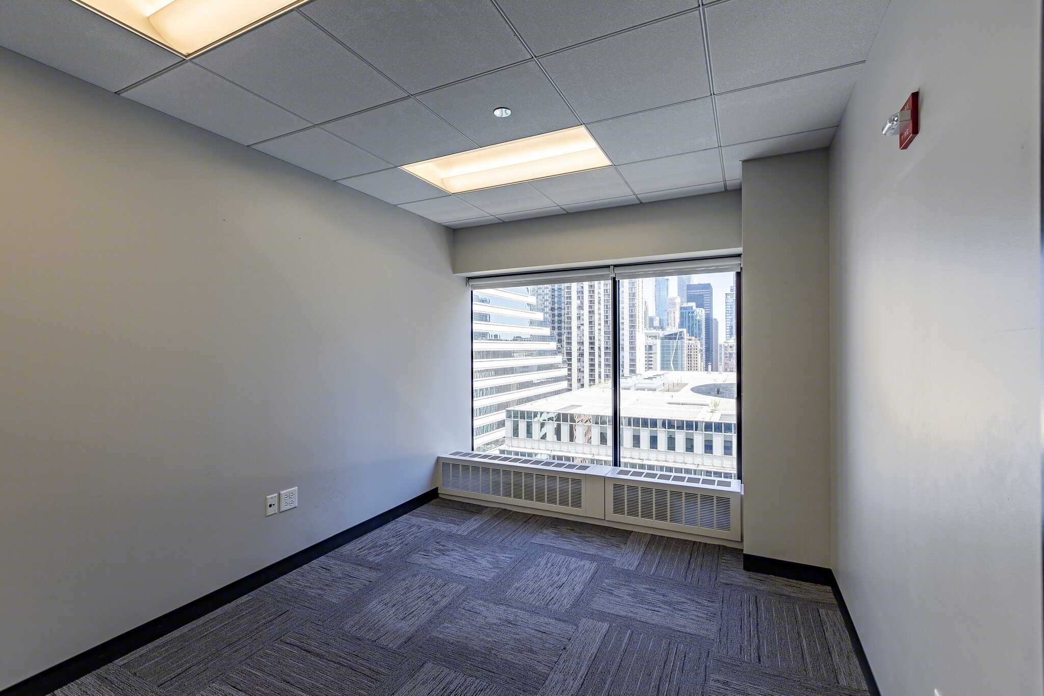 180 N LaSalle St, Chicago, IL for lease Interior Photo- Image 1 of 9
