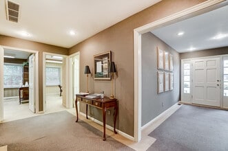 1354 N Monroe Dr, Xenia, OH for sale Interior Photo- Image 2 of 11