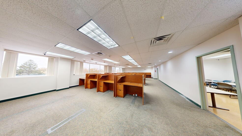 3632 Nostrand Ave, Brooklyn, NY for lease - Interior Photo - Image 2 of 12