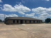 2404 S Broadway Ave - Warehouse