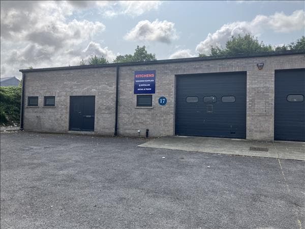 London Rd, Pembroke Dock for lease Building Photo- Image 1 of 2